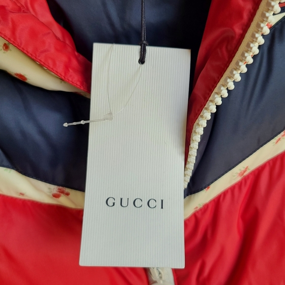 GUCCI Nylon Multicolor with Floral Stripe Puffer Jacket W/ Logo Patch - Picture 12 of 16